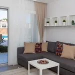 Truemar & Apart-hotel