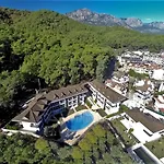Truemar & Apart-hotel 4*