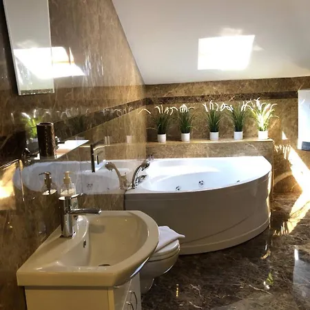Aparthotel Truemar & Kemer