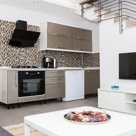 Truemar & Hotel apartamentowy