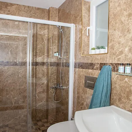 Aparthotel Truemar & 5*