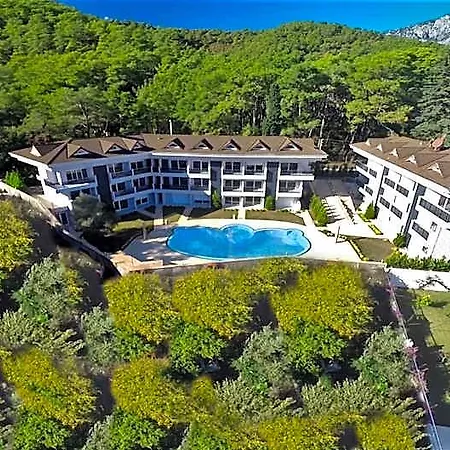 Aparthotel Truemar & Kemer