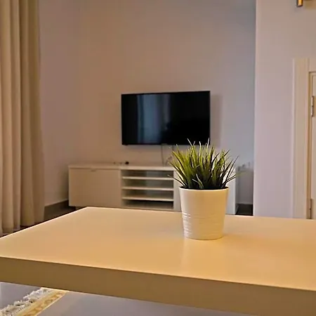 Aparthotel Truemar &
