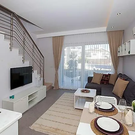 Aparthotel Truemar & Kemer