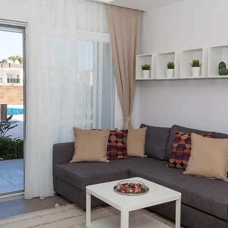 Truemar & Hotel apartamentowy