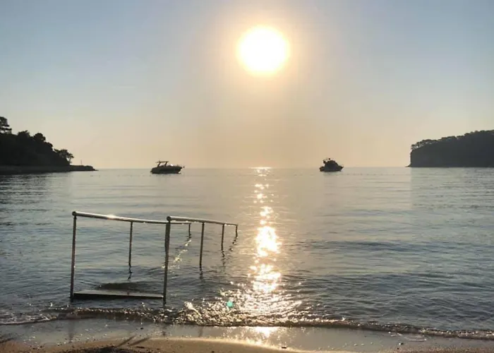 Lejlighedshotel Truemar & Kemer