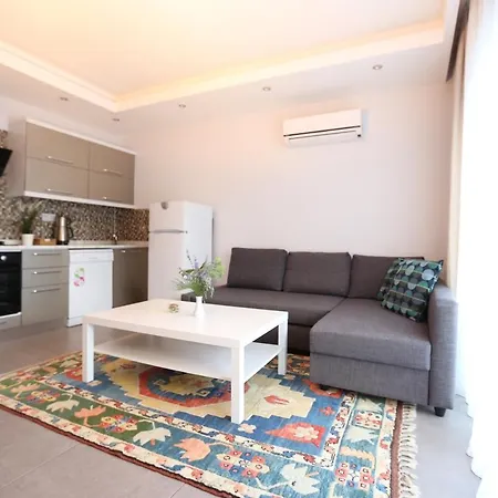 Truemar & Aparthotel 4*
