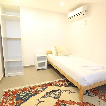 Truemar & Aparthotel 4*