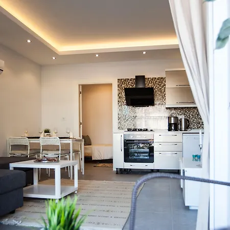 Truemar & Aparthotel 4*