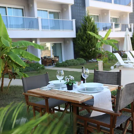 Aparthotel Truemar & 4*