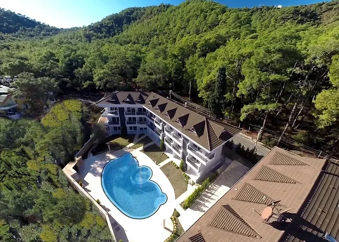 Truemar & Апарт-отель 4*