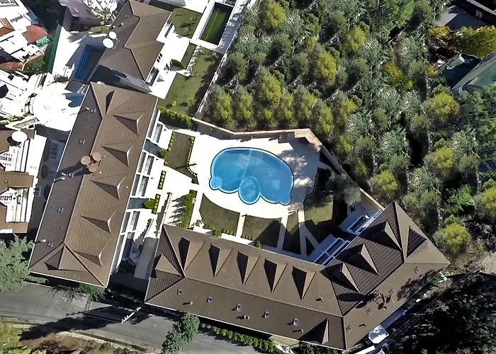 Aparthotel Truemar & Kemer